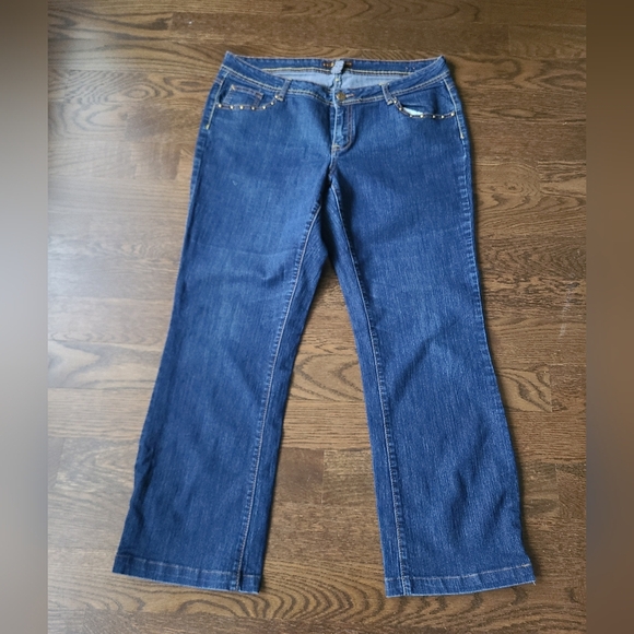 SOUTHPOLE Women's Blue Jeans embellished pockets sz.18 - Picture 2 of 10